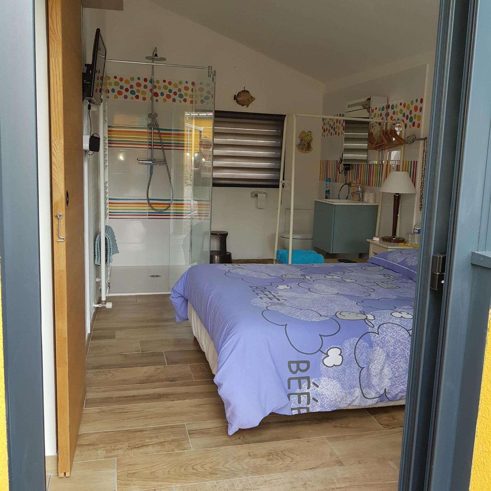 Le Jardin Bed & Breakfast Coudeville Eksteriør bilde