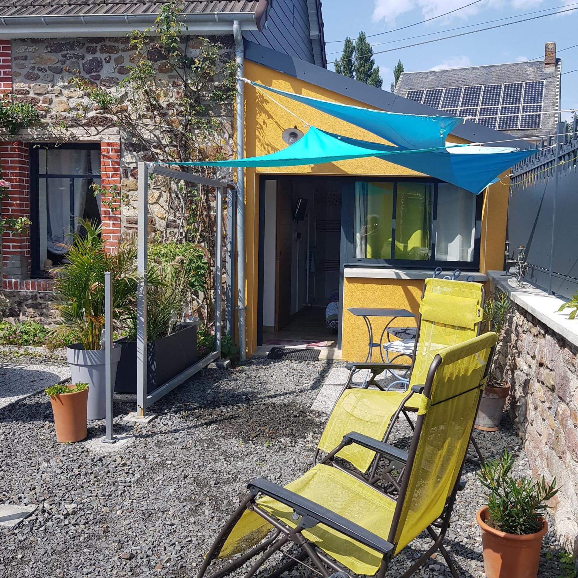 Le Jardin Bed & Breakfast Coudeville Eksteriør bilde